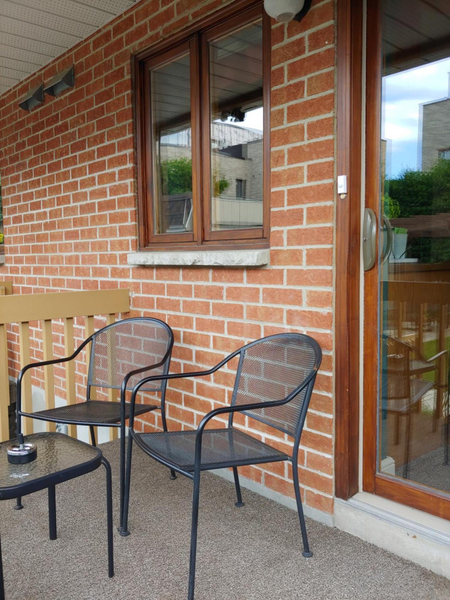 3 Bedrooms 3 Beds Near Metro -2 Parking Free Montreal Exterior foto